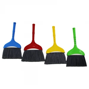 URVE UR-3256 LALE ( NO:3 ) SÜPÜRGE ( RENKLİ PLASTİK & SAPTAK SAPLI )*24