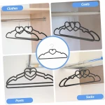 RENKLİ KADİFE KAPLI & KALPLİ PLASTİK ASKI METAL UÇLU